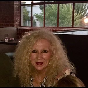 Meet your Posher, Cheryl